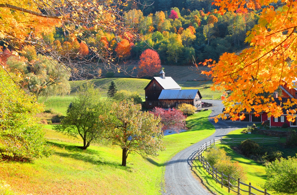 A rural scene in Vermont during one of the top Vermont Scenic drives near Brattleboro